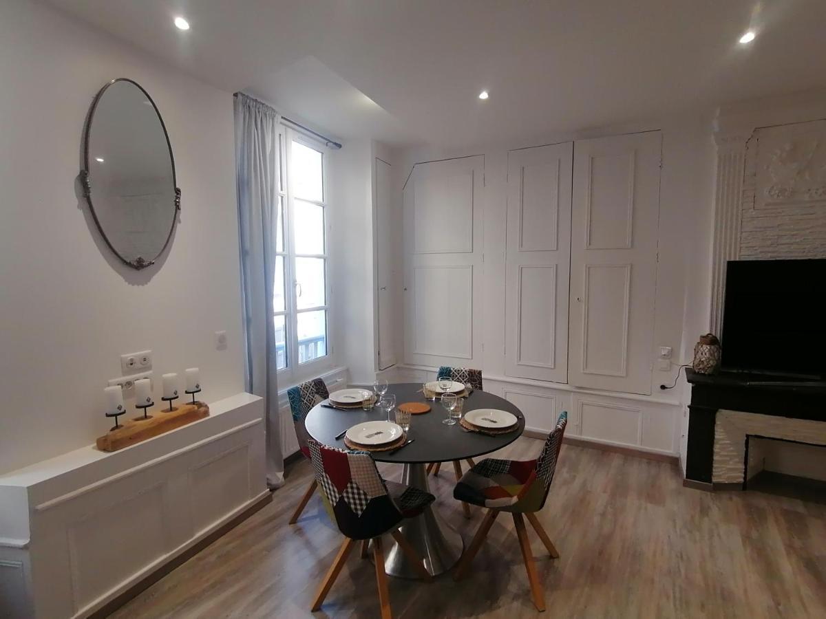 Appartement F2 Dans Le Centre Historique Le Puy-en-Velay 외부 사진